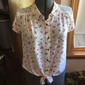 Floral lace button up short sleeve shirt